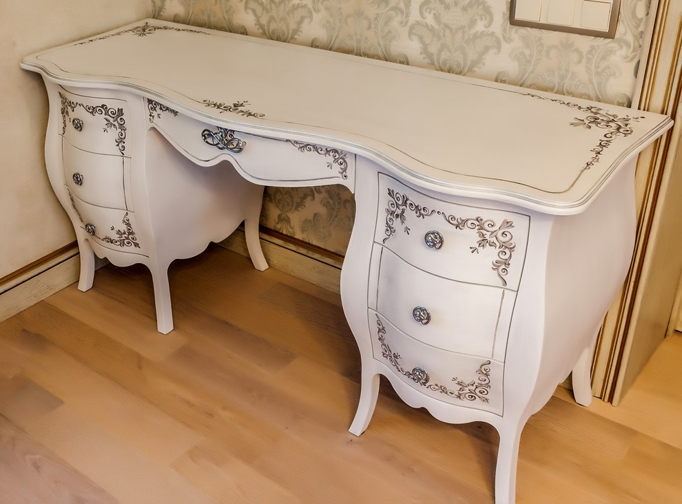 Шкафы, библиотеки, комоды