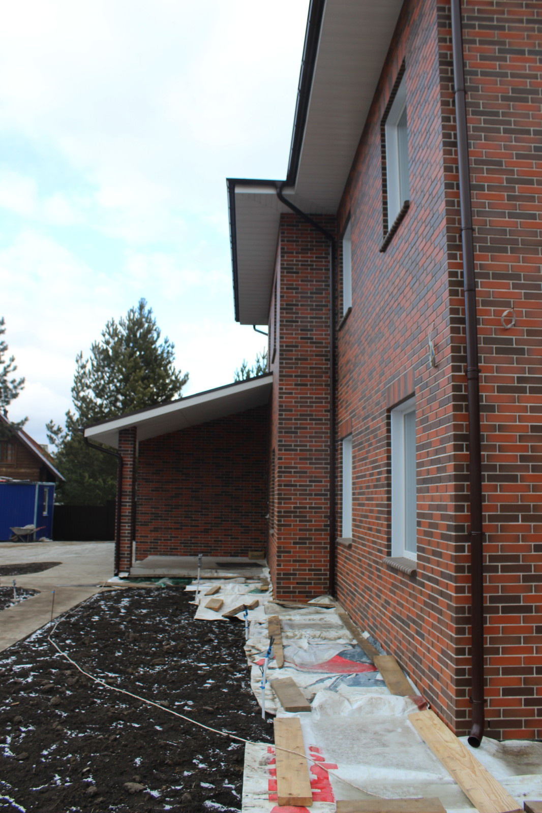 Проектирование. Строительство. Дом из кирпича. Площадь 400 кв.м.