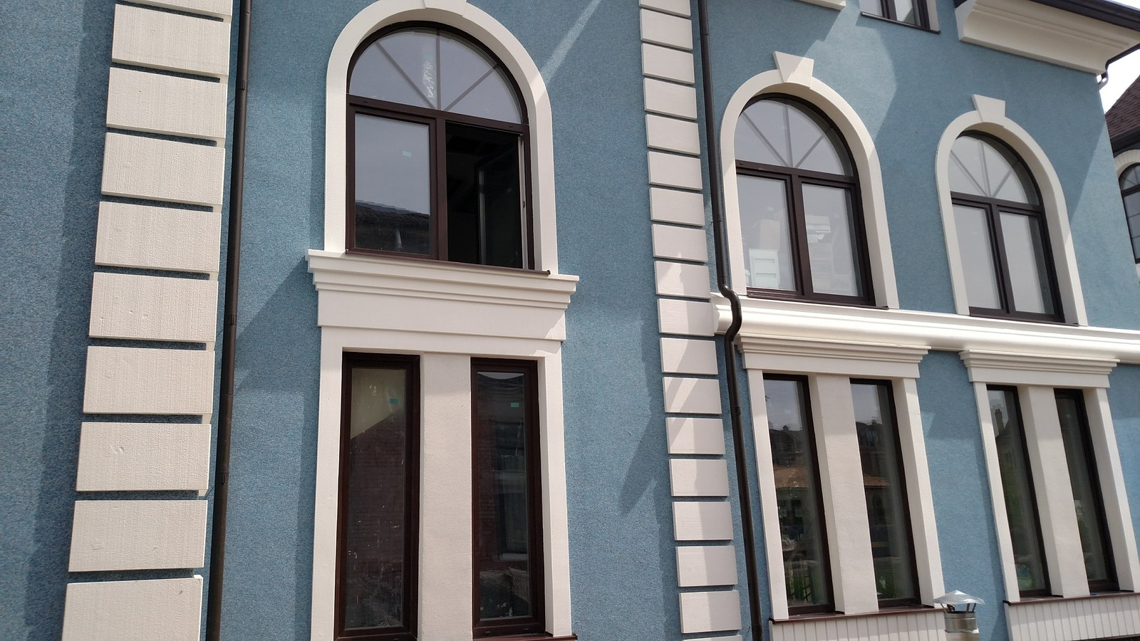 Ремонт фасада коттеджа