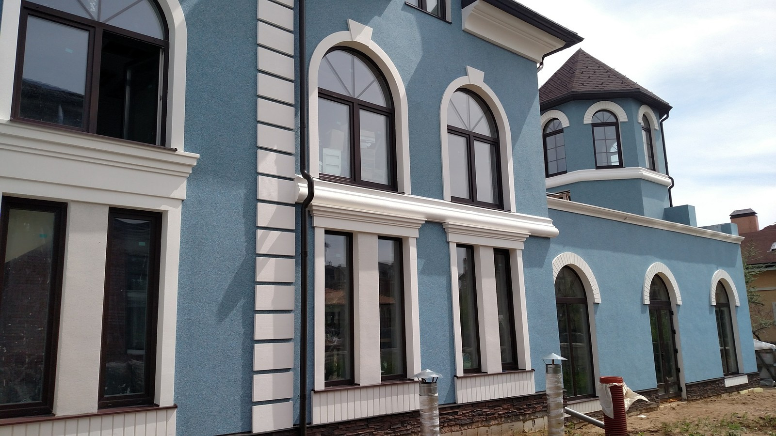 Ремонт фасада коттеджа