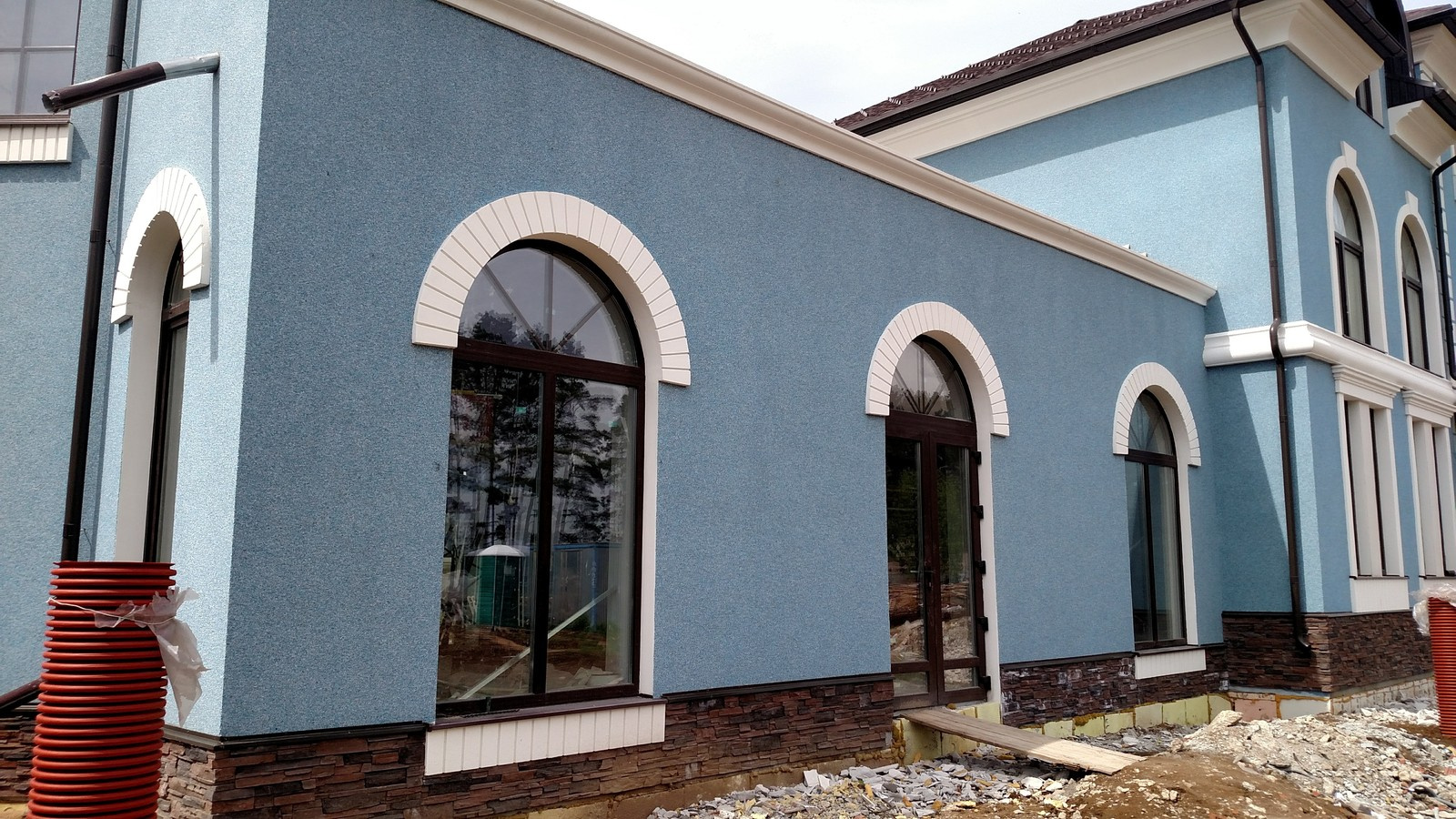 Ремонт фасада коттеджа