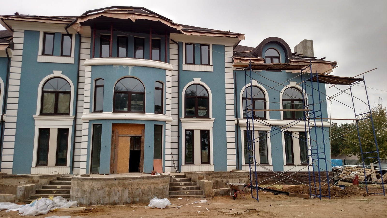 Ремонт фасада коттеджа