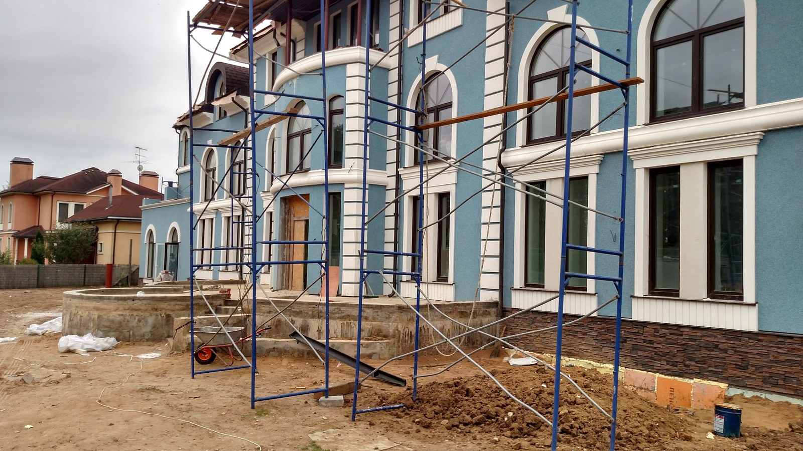 Ремонт фасада коттеджа