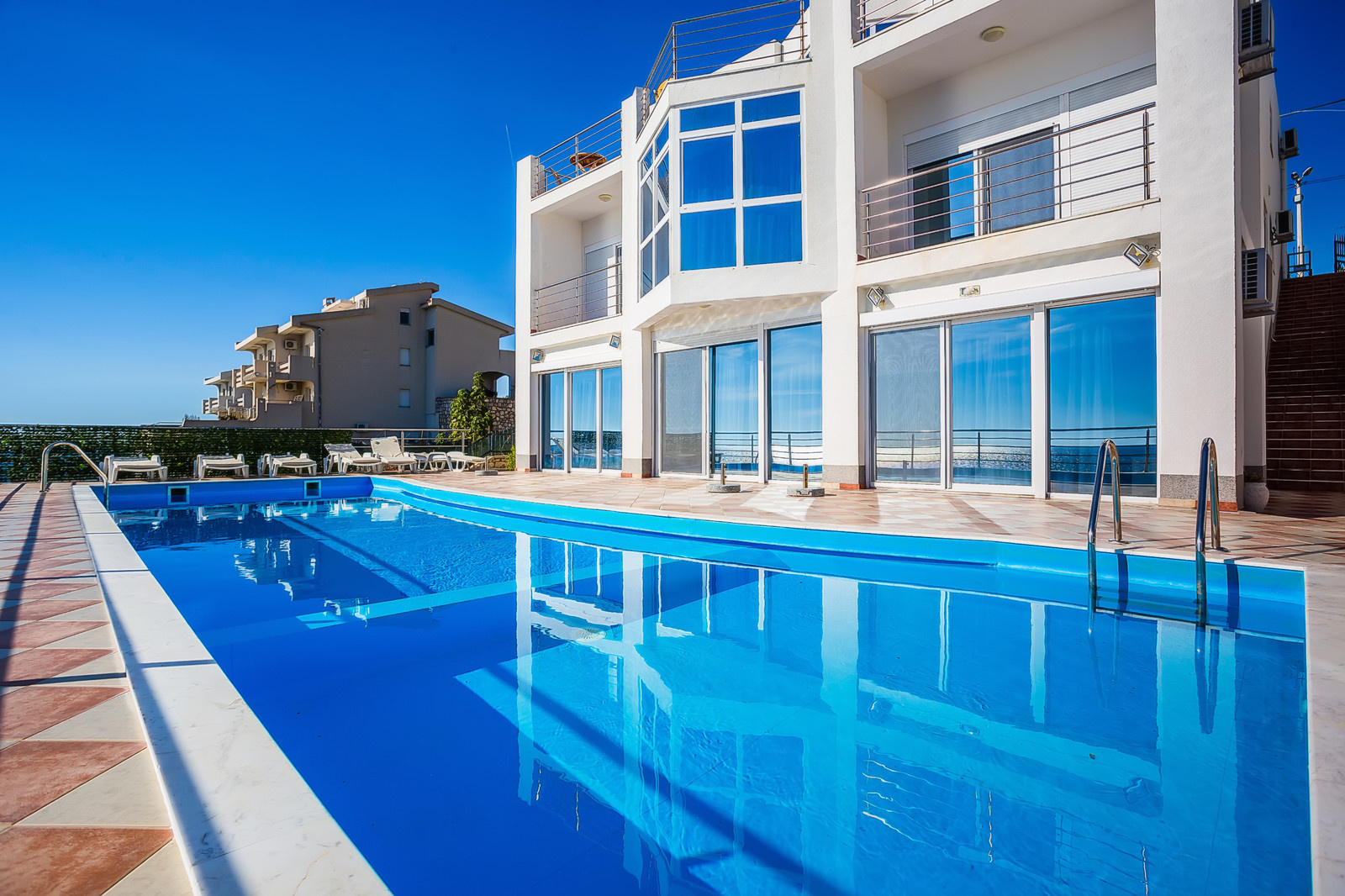 Черногория. Комплекс Royal Villas