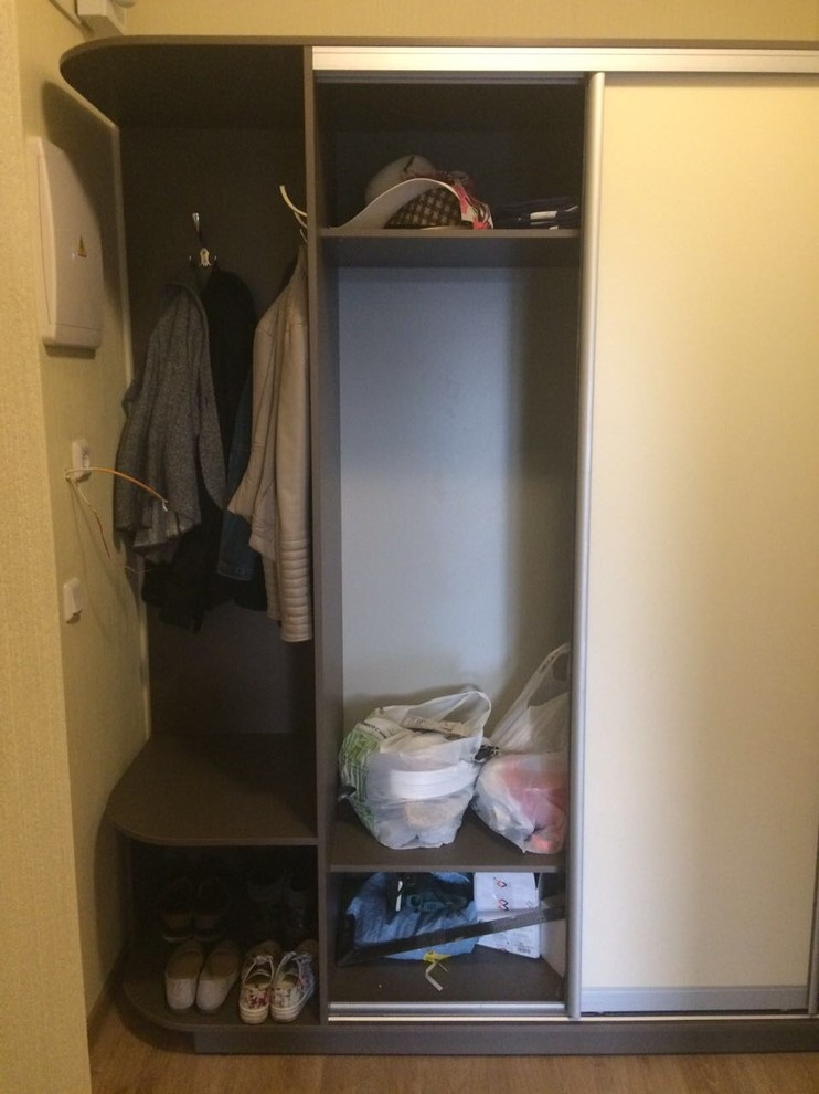 Шкаф и тумбочка в ЖК "Солнечный город"