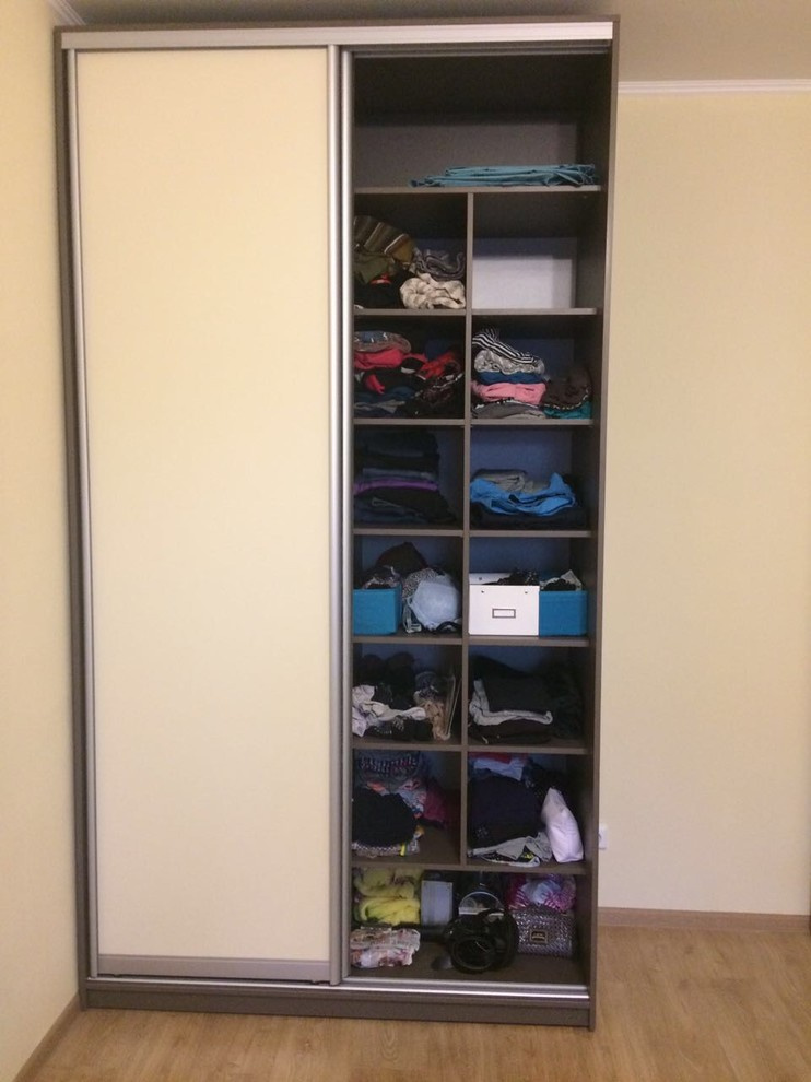 Шкаф и тумбочка в ЖК "Солнечный город"