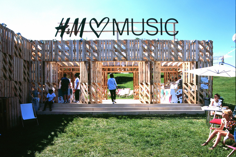 Павильон H&M