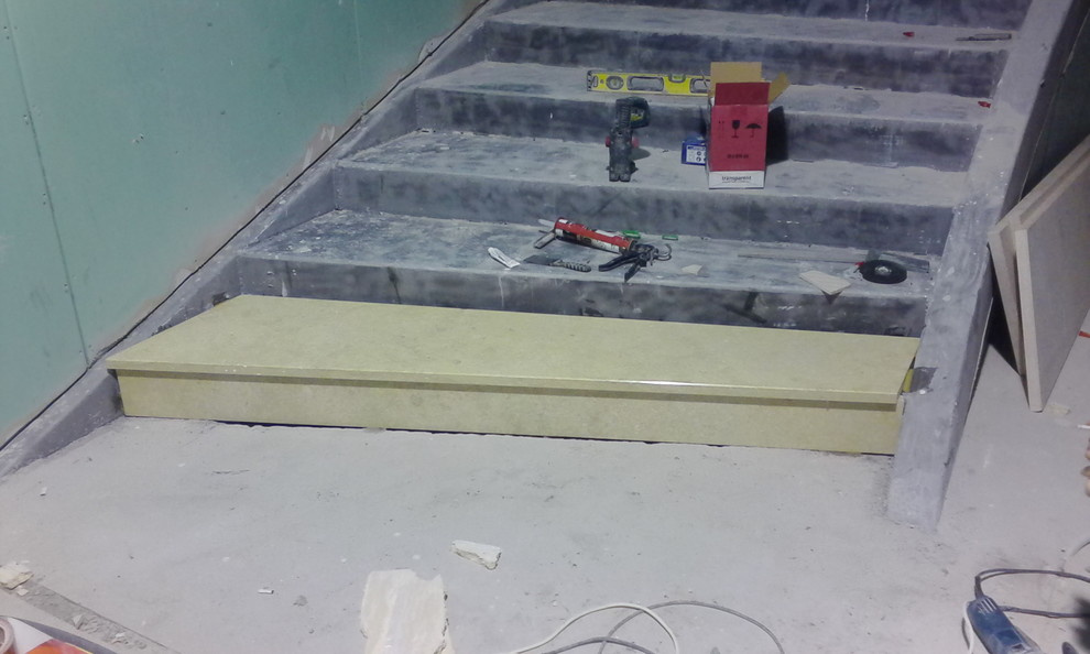 Лестница из мрамора гостиница Марриотт