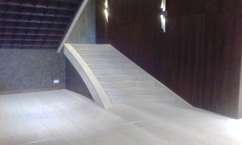 Лестница из мрамора гостиница Мариотт