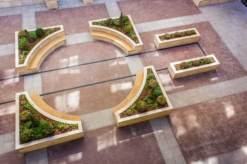 Фасады и прилегающие территории