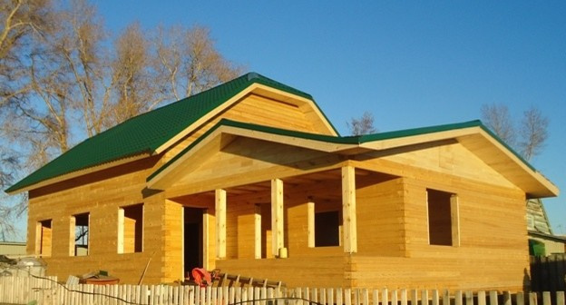 Дома и бани из профилированного бруса.