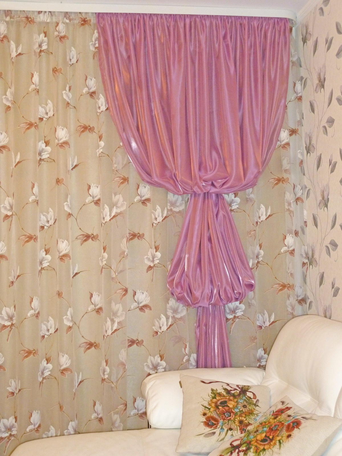 Обложка проекта: Розовый акцент