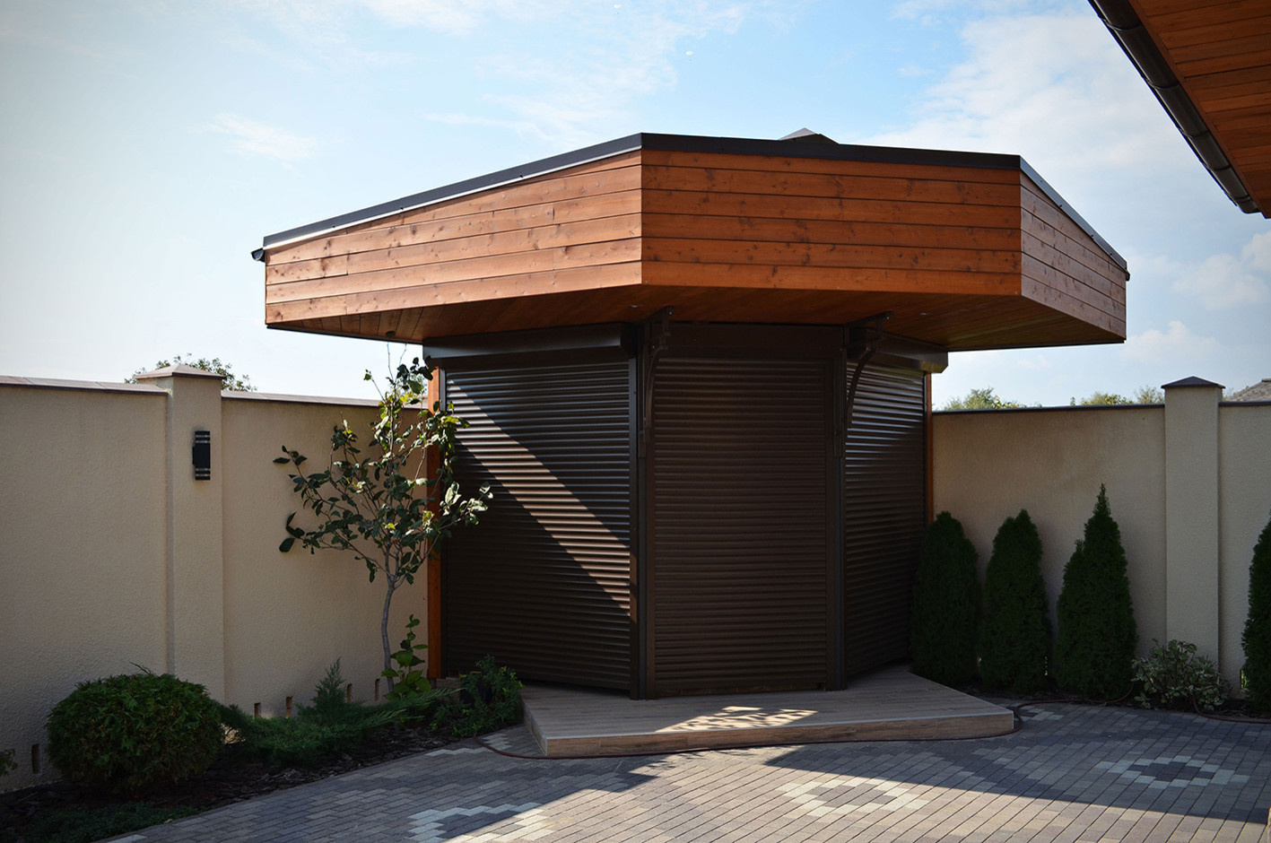 Летняя кухня с навесом