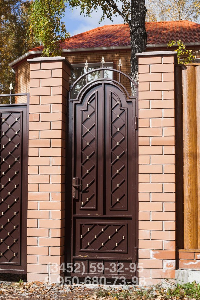 Кованые ворота собственного производства