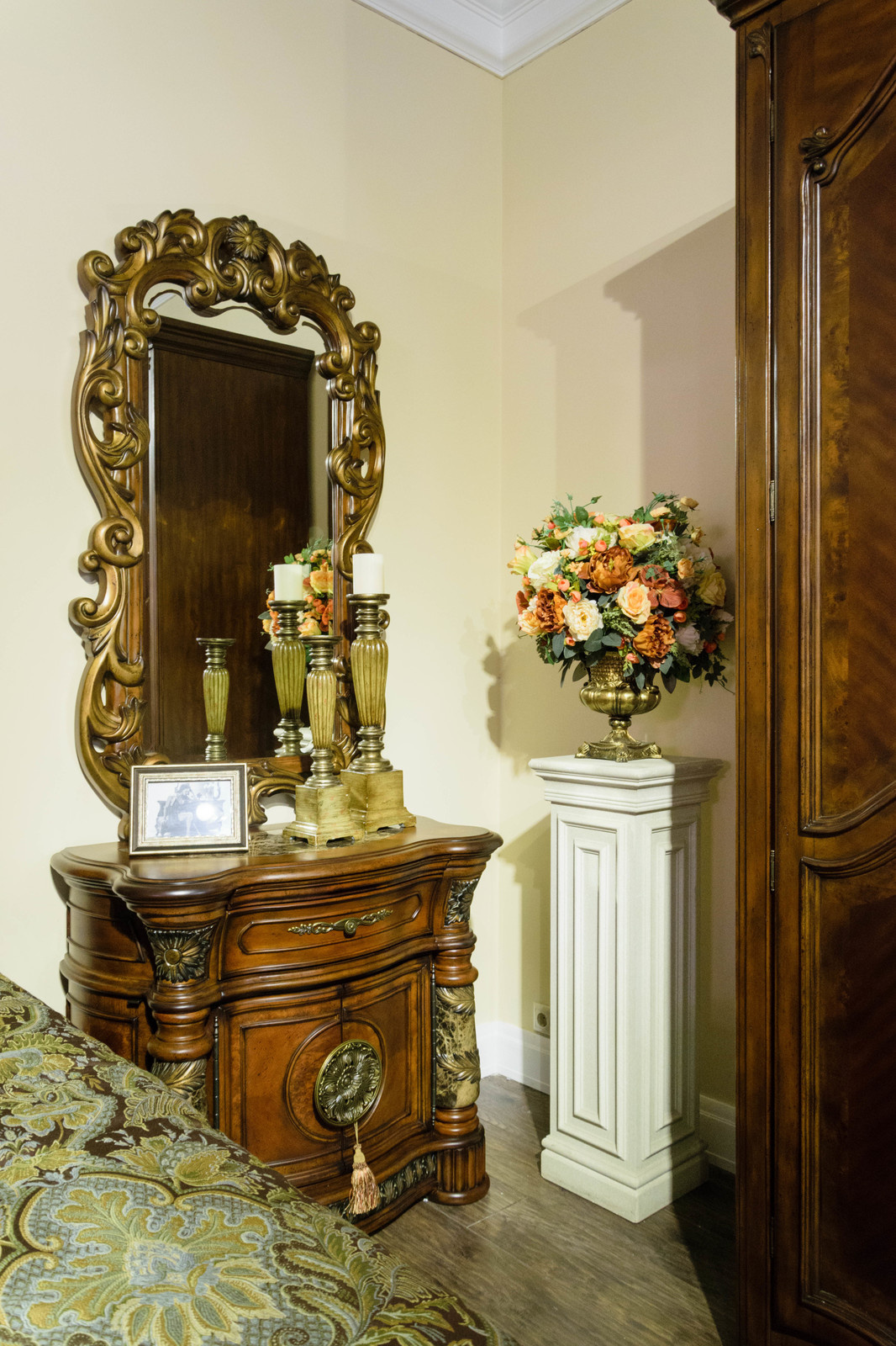 Элитная мебель Grand Manor
