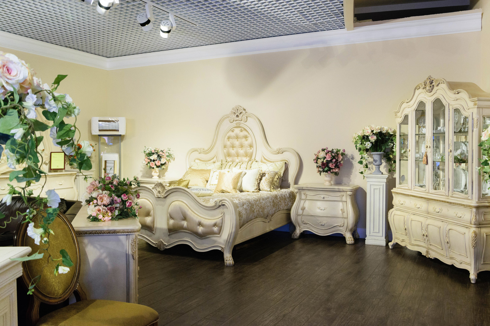 Элитная мебель Grand Manor
