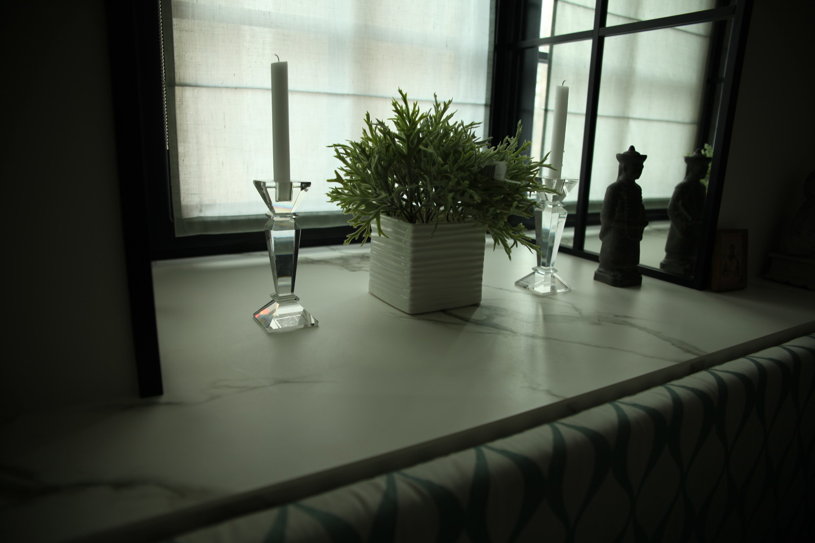 Столешница-подоконник из DEKTON