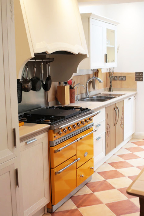 Дом  реконструкция и дизайн  базового этажа