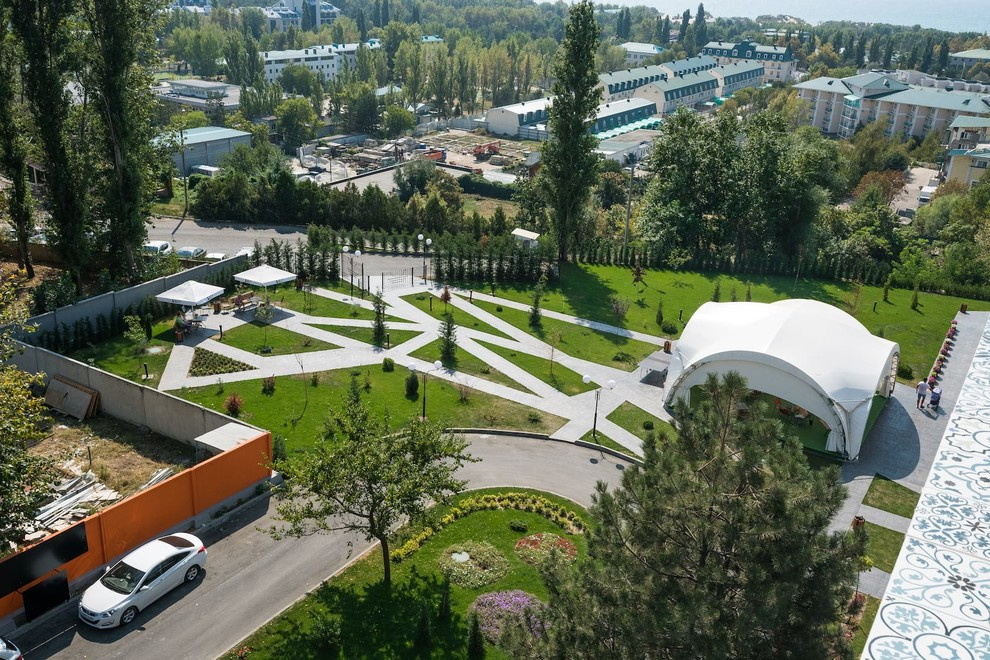 Разработка экстерьера Лофт-Отеля BETON BRUT (г. Анапа)
