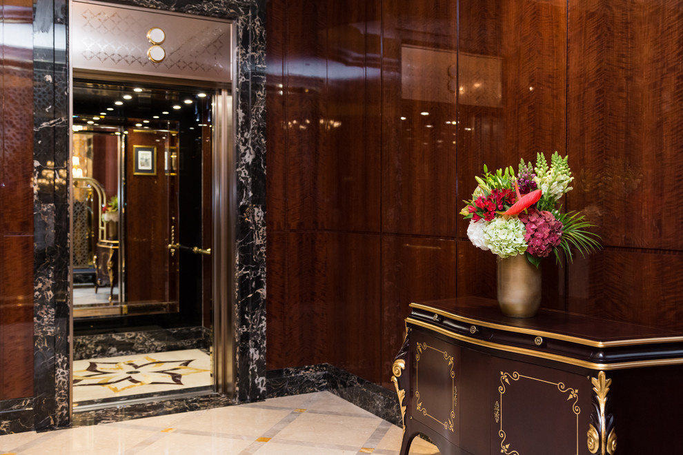 Растения в интерьере LOTTE Hotel St.Petersburg