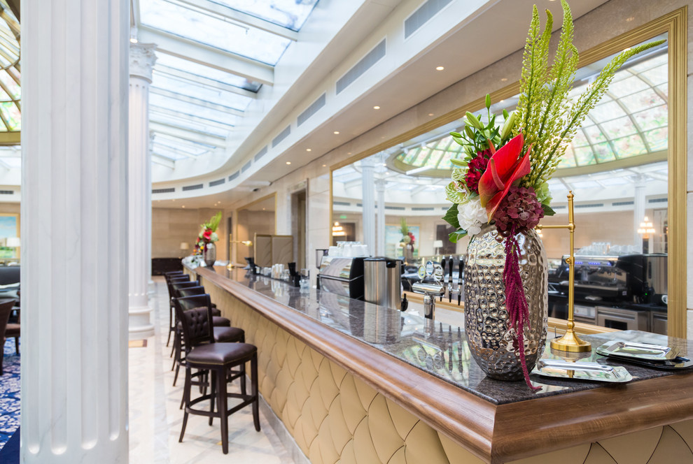 Растения в интерьере LOTTE Hotel St.Petersburg