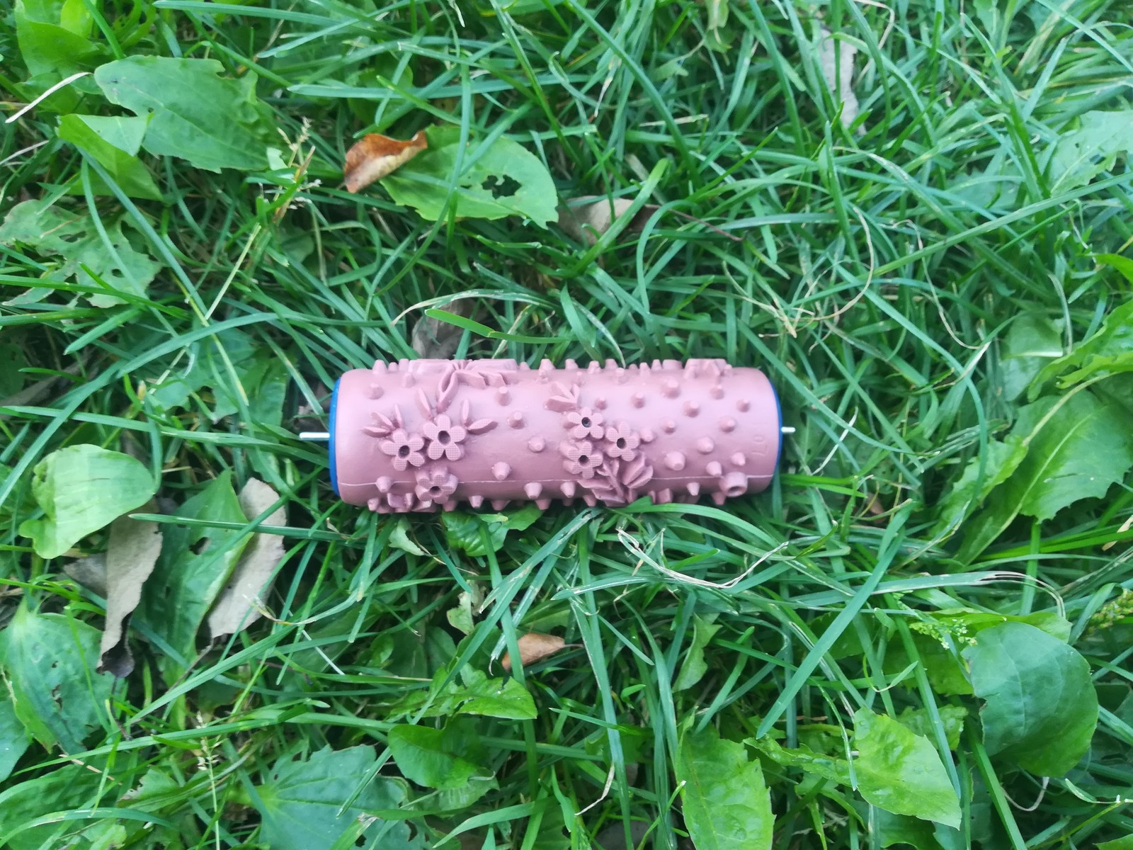 Обложка проекта: Узорный валик "Незабудки"