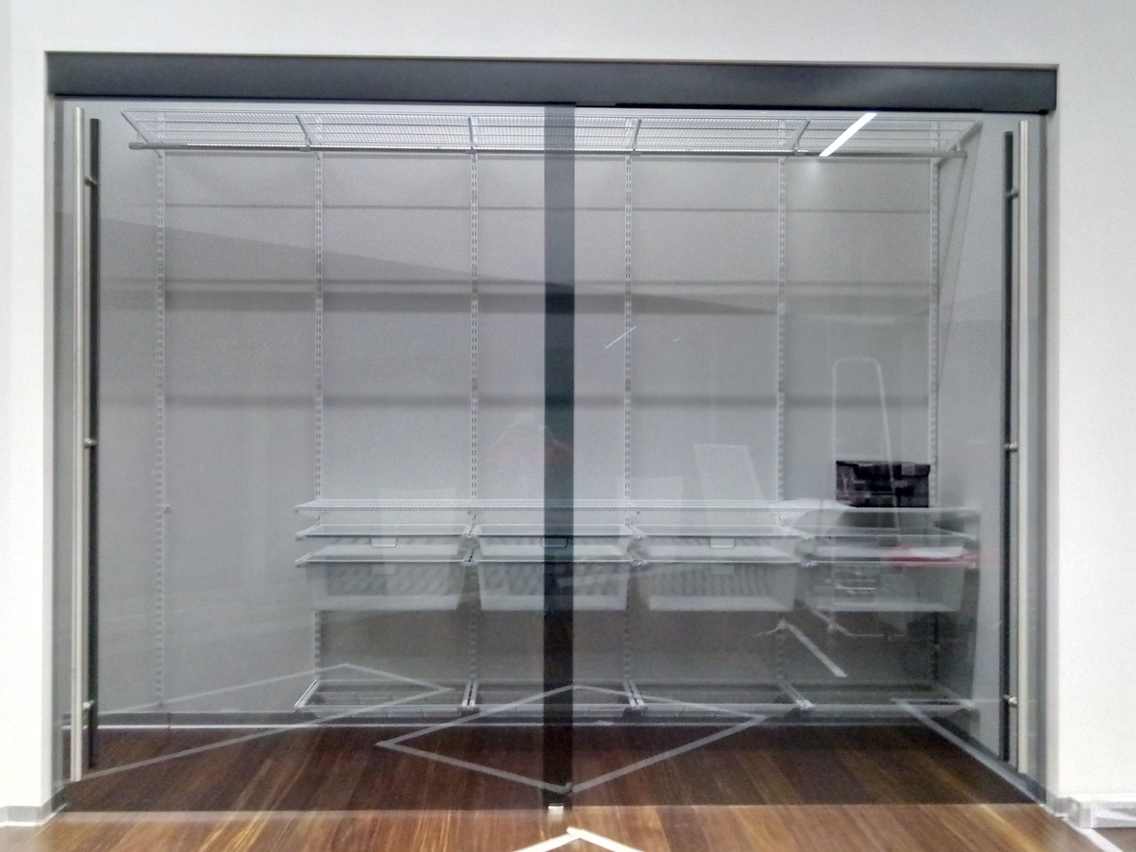 Обложка проекта: Мини гардеробная