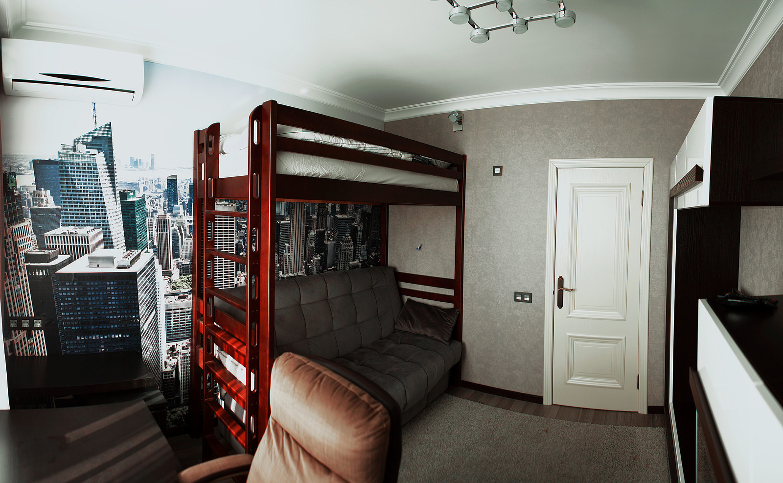 ЖК Граф Орлов. Квартира площадью 90 м2