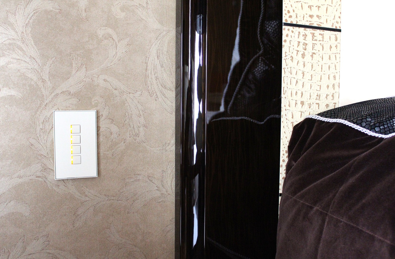 "Умный Дом" в поселке "Павловская Слобода", загородный дом - 1 383 м.кв.