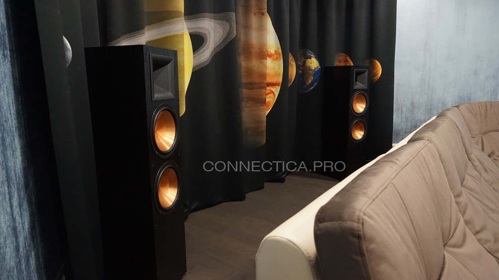 Обложка проекта: Кинозал в частном доме п. Михалево