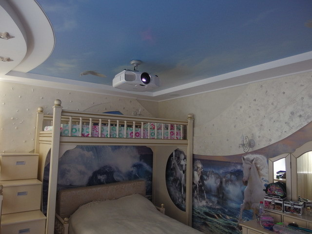 Домашний кинотеатр в детской комнате