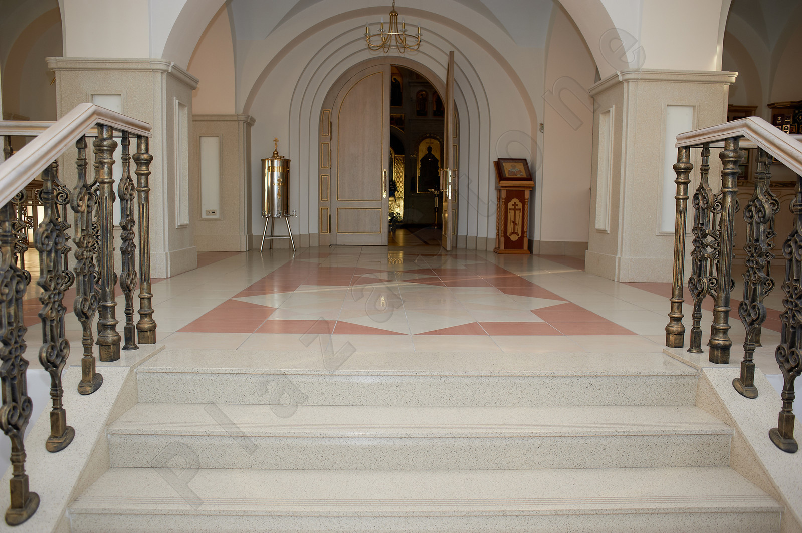 Изделия из Plaza Stone