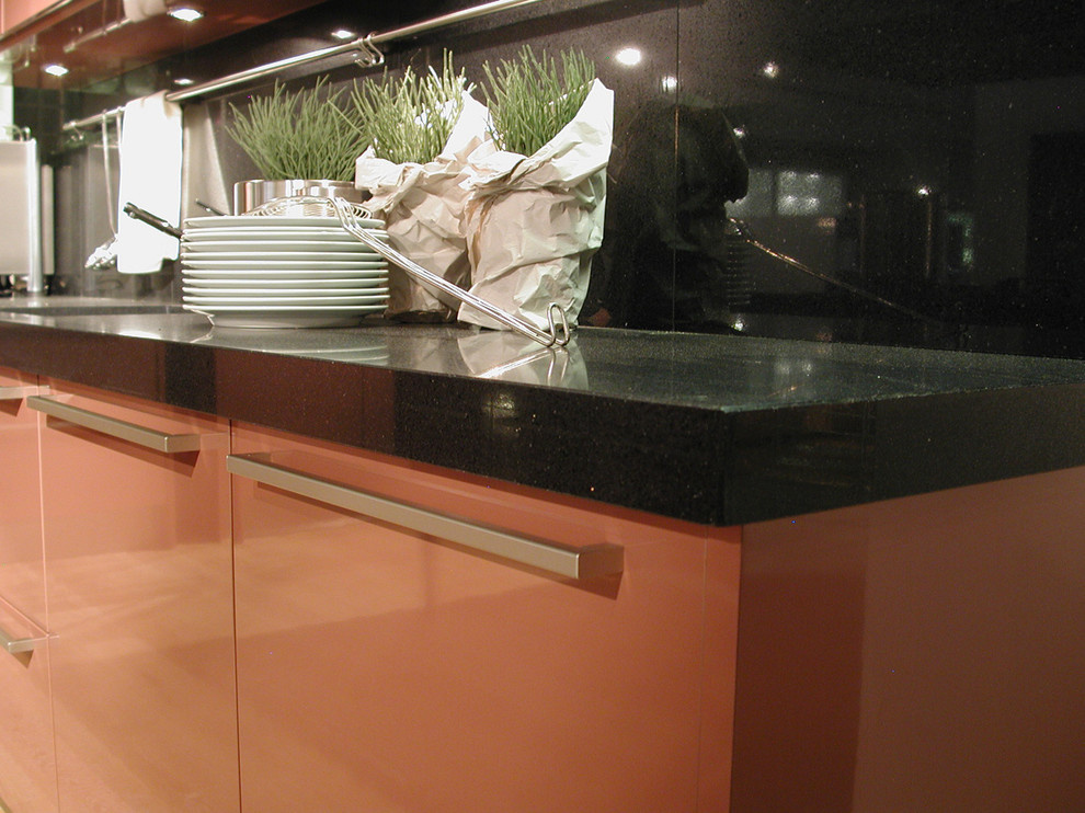 Изделия из CaesarStone Цезарьстоун - кварцевый агломерат (Израиль)