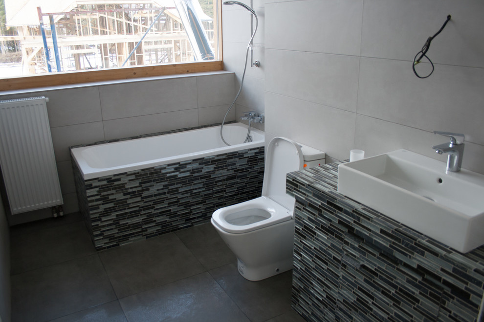 Каменные стены + фахверк остекление