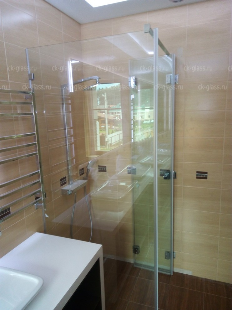 Коллекция душевых перегородок различной кофигурации