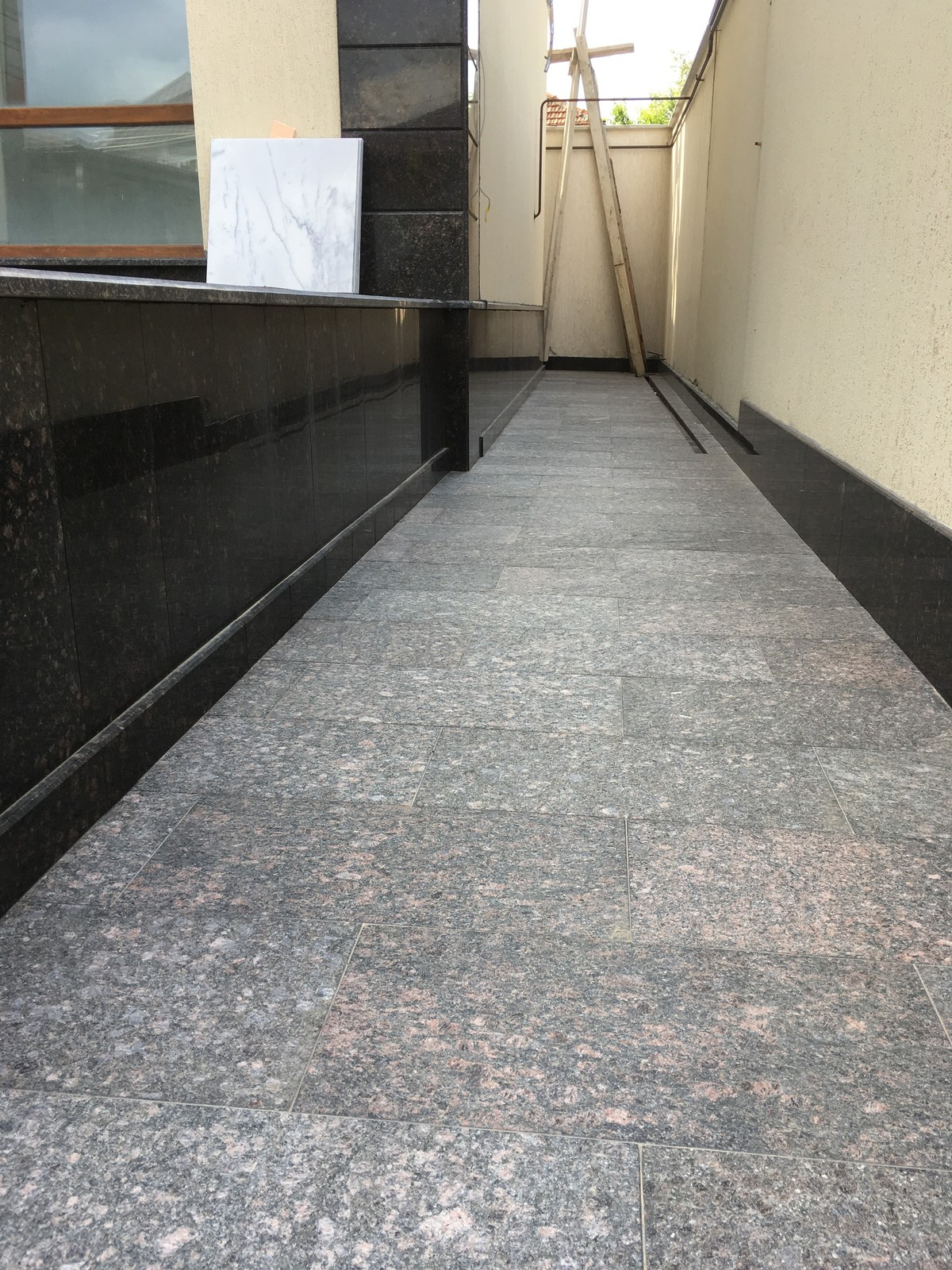 дорожки из гранита