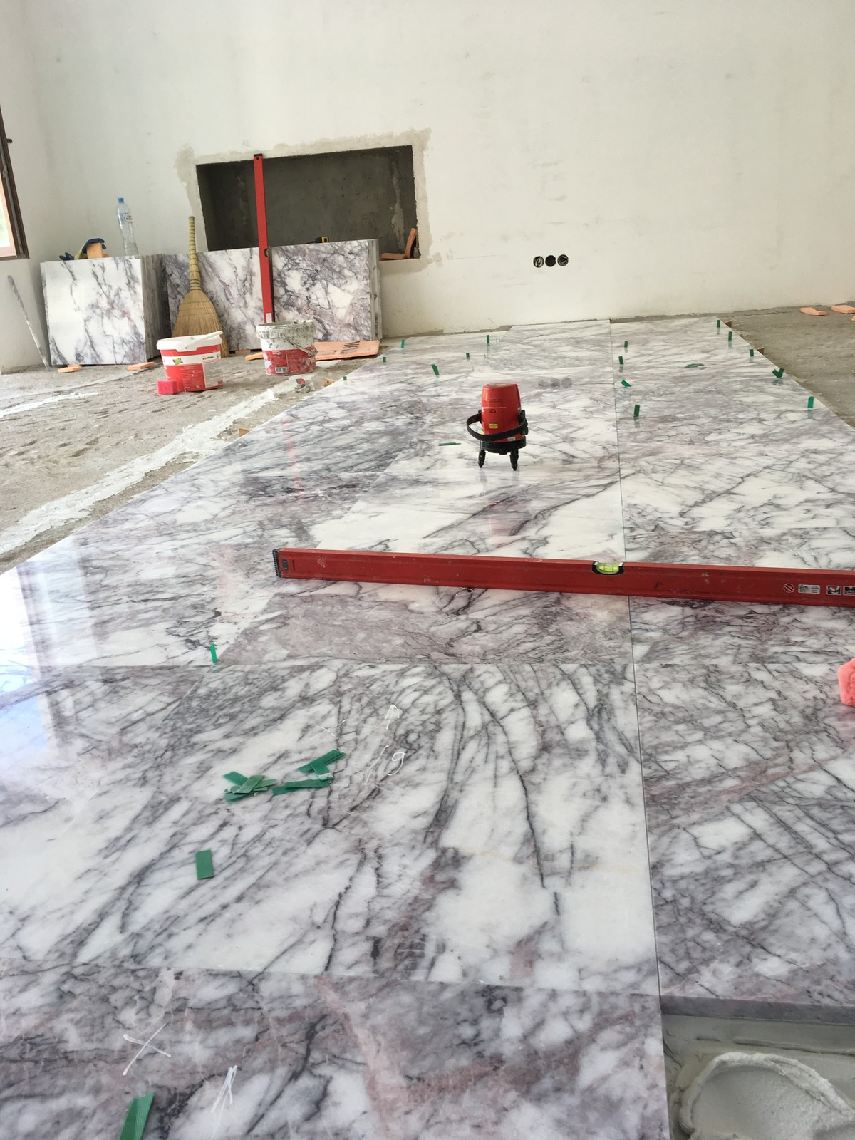 укладка мрамора