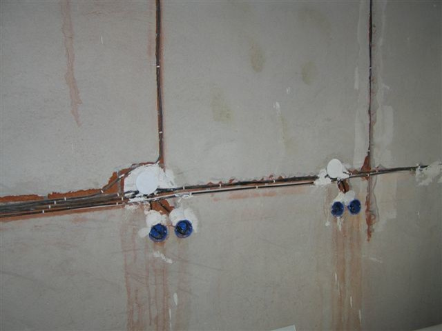 Прокладка проводки в квартире