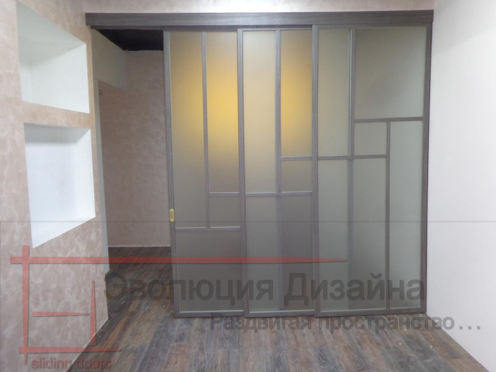 Межкомнатная телескопическая (каскадная) перегородка в Рязани.