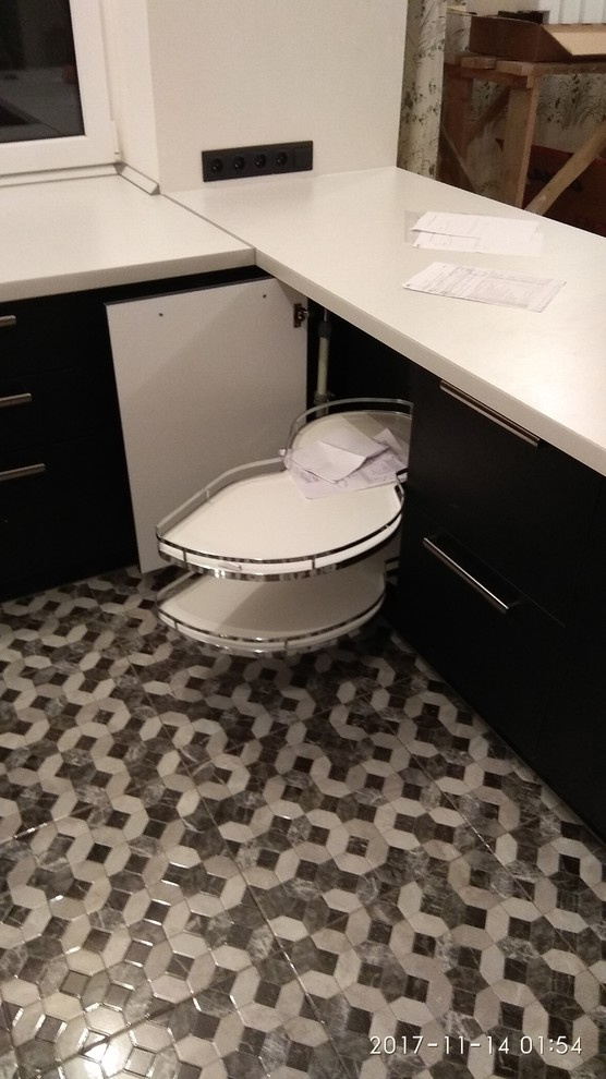 Кухня с фасадами в итальянском пластике ARPA