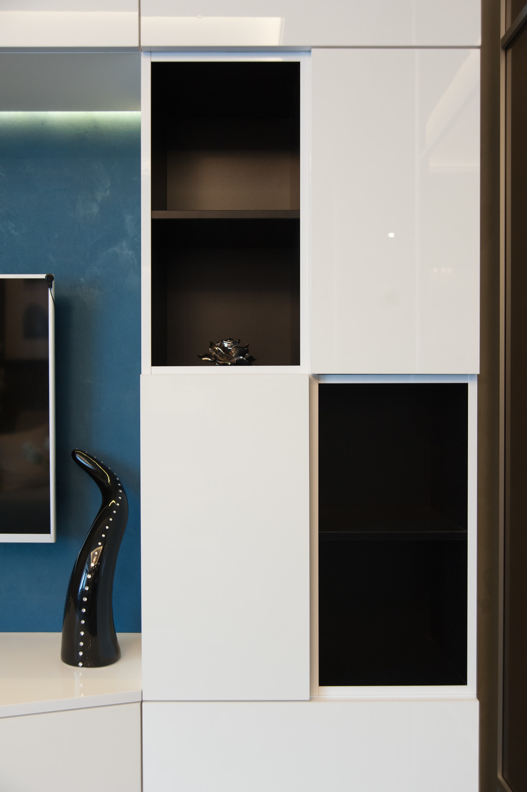 Реализованный проект уютной квартиры-студии 34 м2. Санкт-Петербург. ЖК "Клевер"