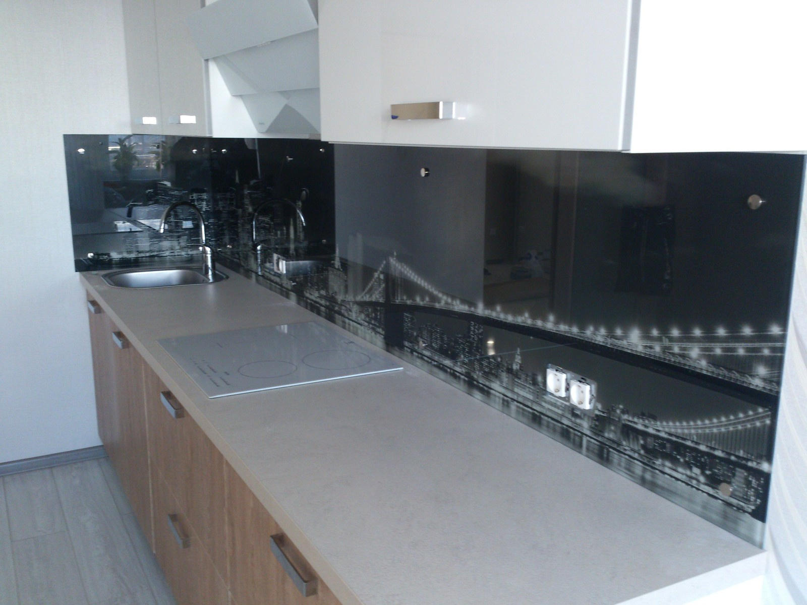 Обложка проекта: кухонные фартуки