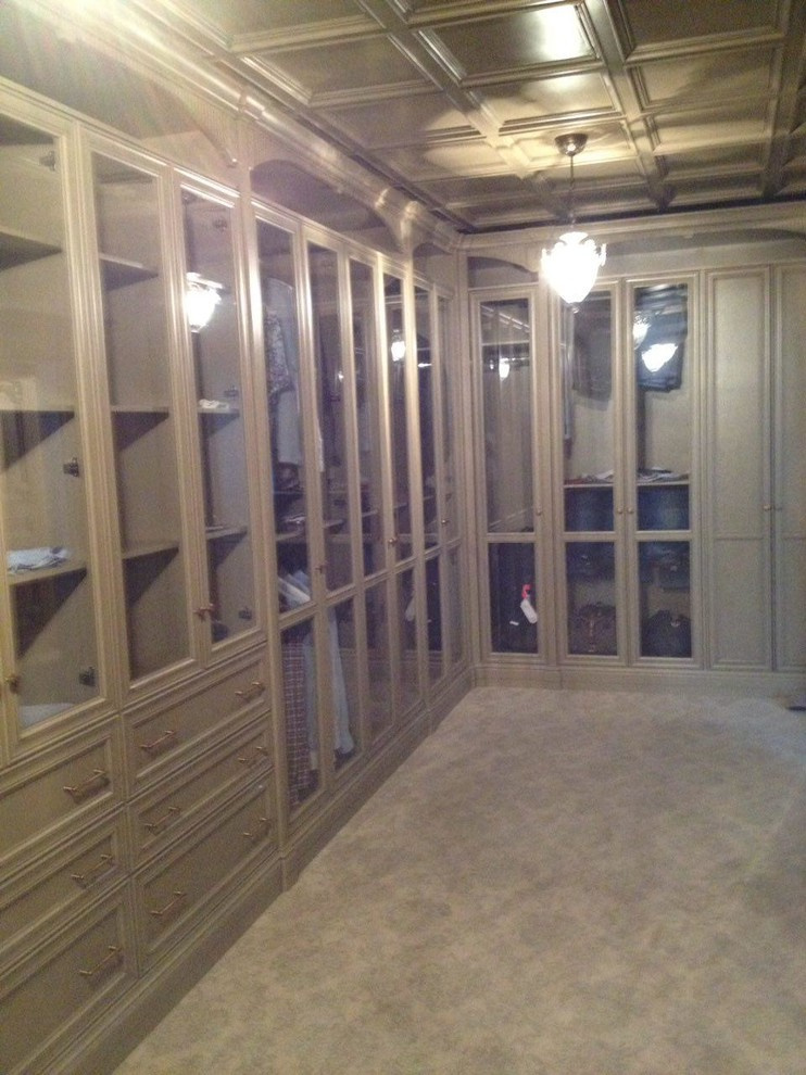 Гардеробная комната, Москва