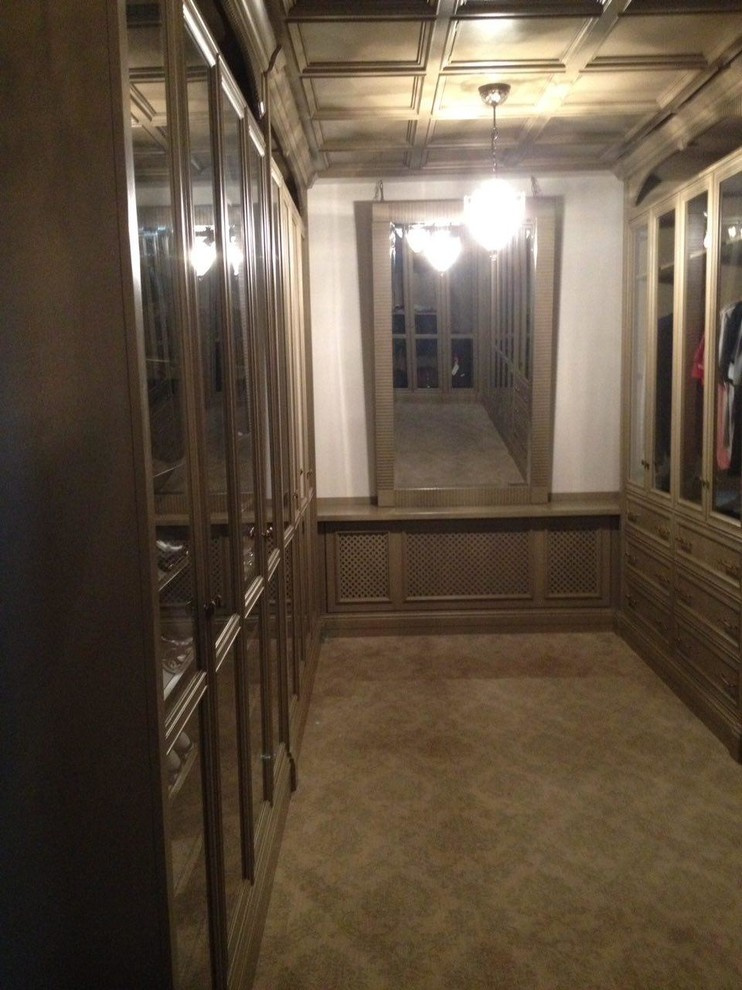 Гардеробная комната, Москва