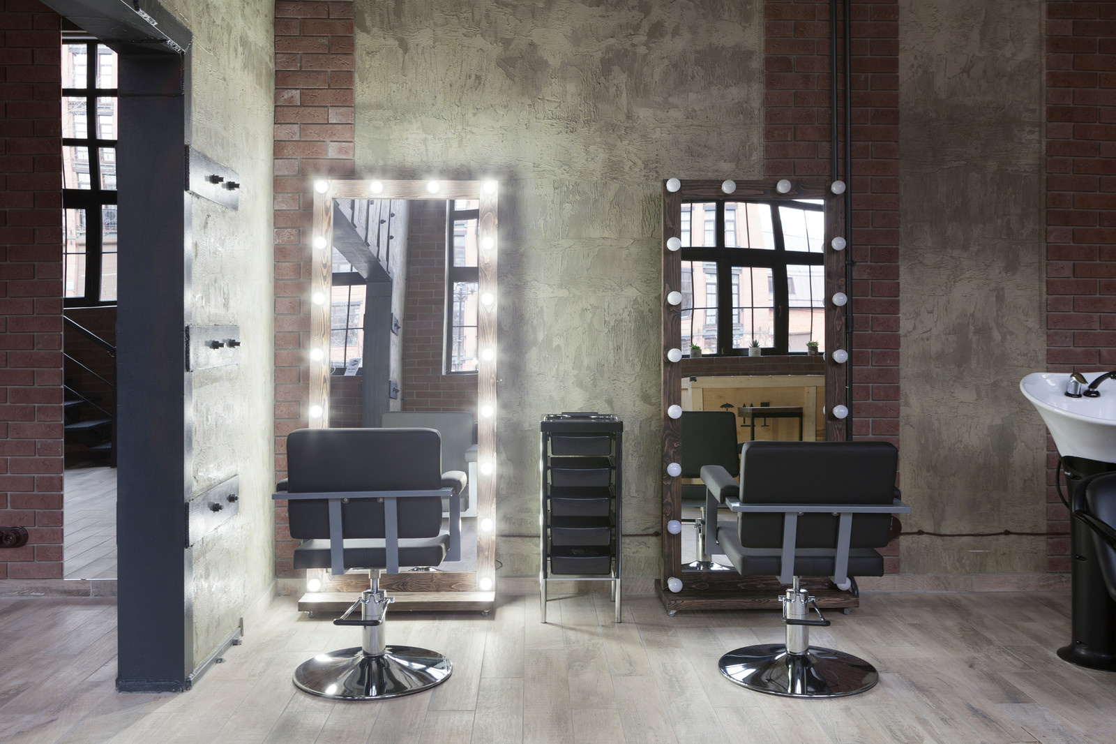Loft Space 17