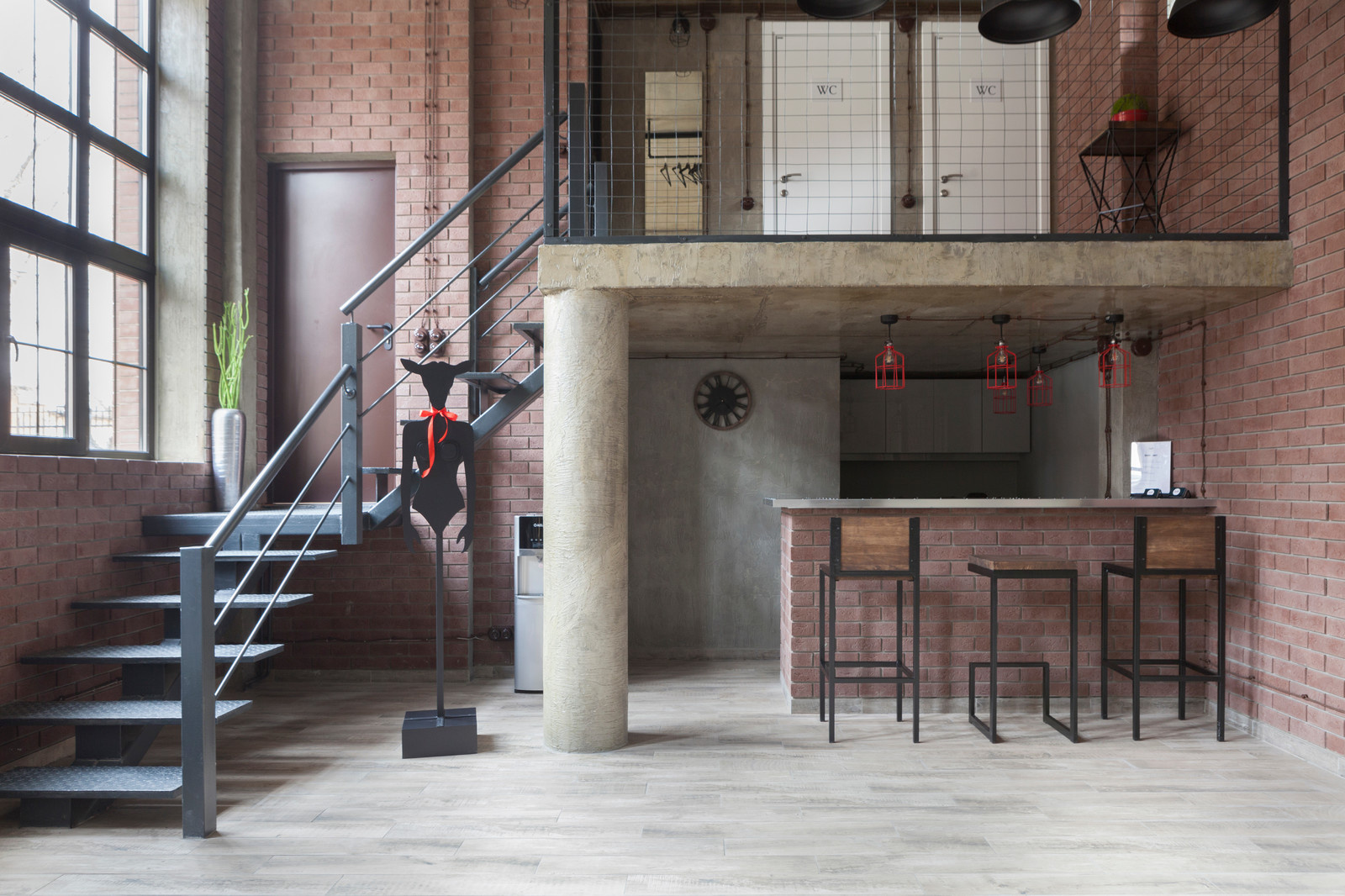 Loft Space 17