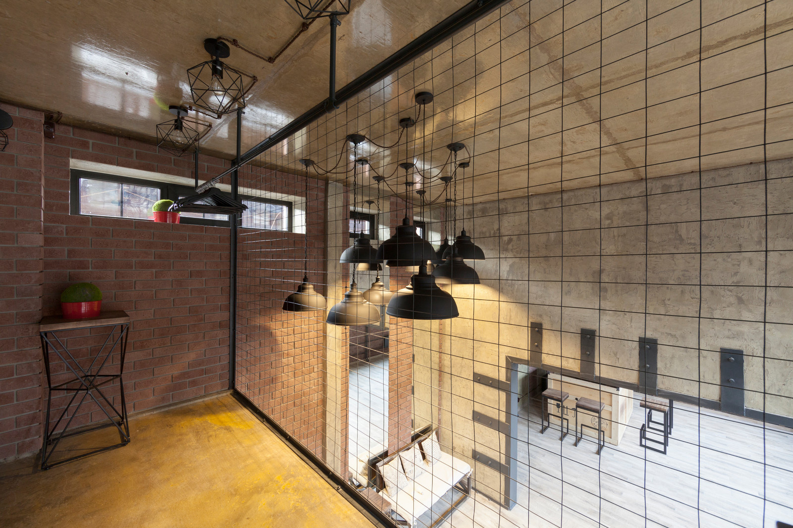 Loft Space 17