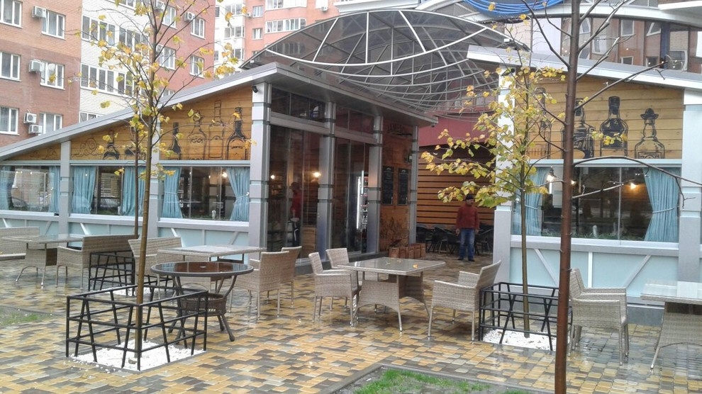 Безрамное остекление. Бар "Большая рыба"