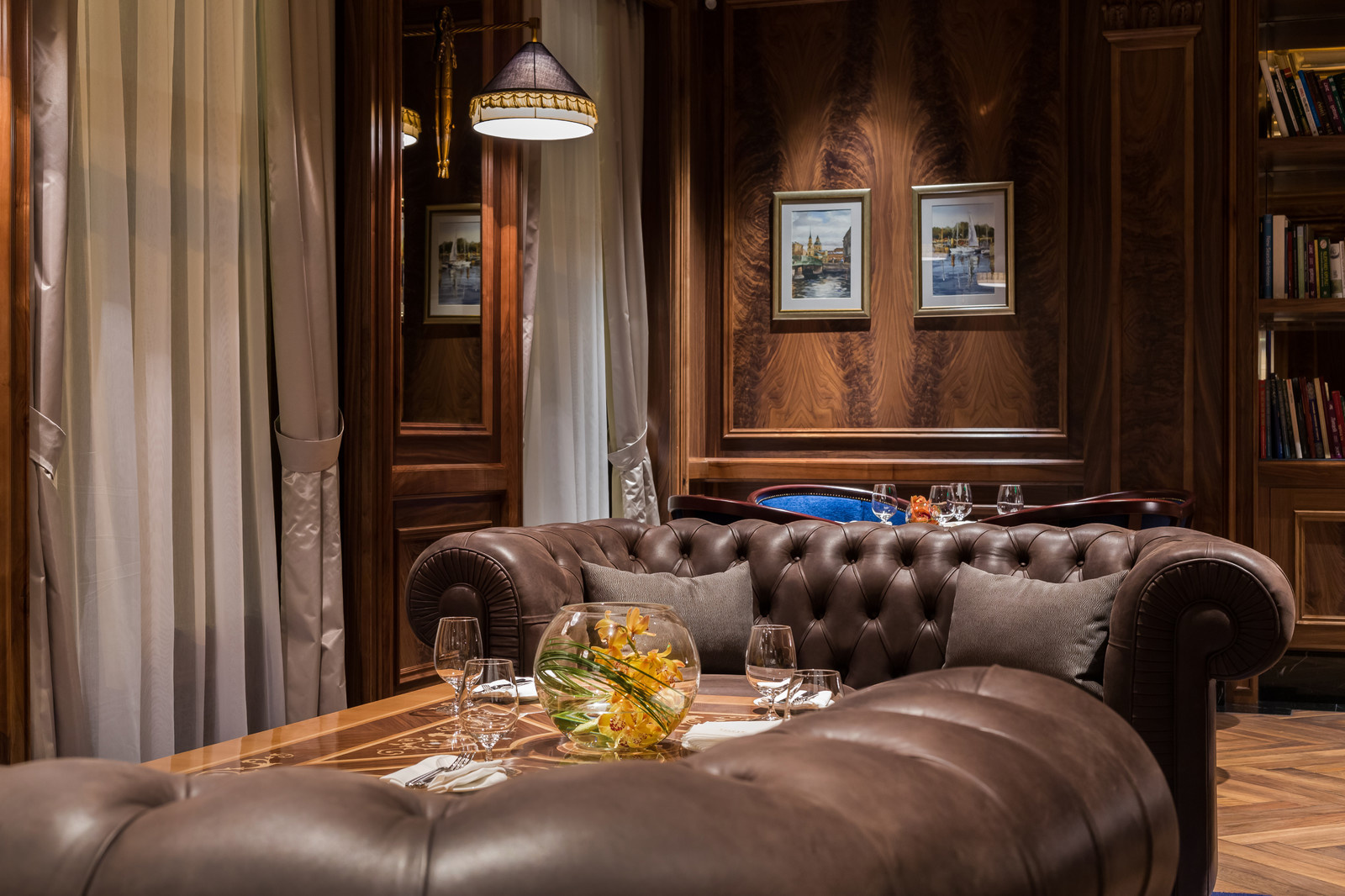 Растения в интерьере LOTTE Hotel St.Petersburg