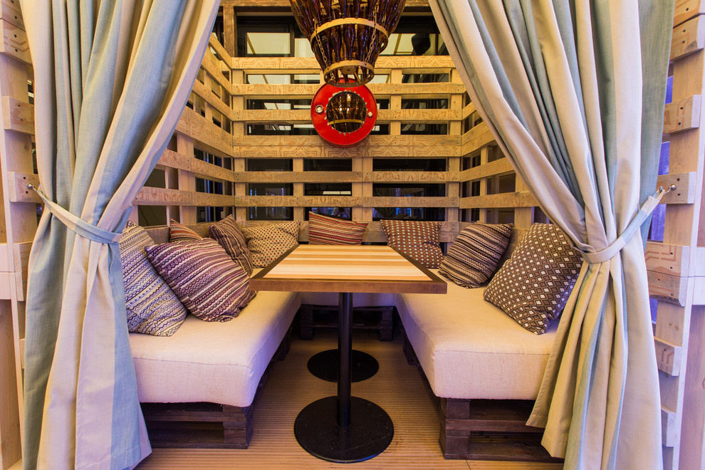 Neft Lounge Кафе